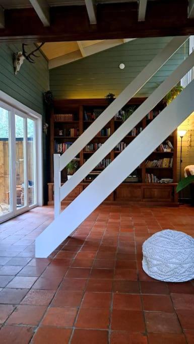 Comfortable Chalet In A Unique Location In Forest Essen ภายนอก รูปภาพ